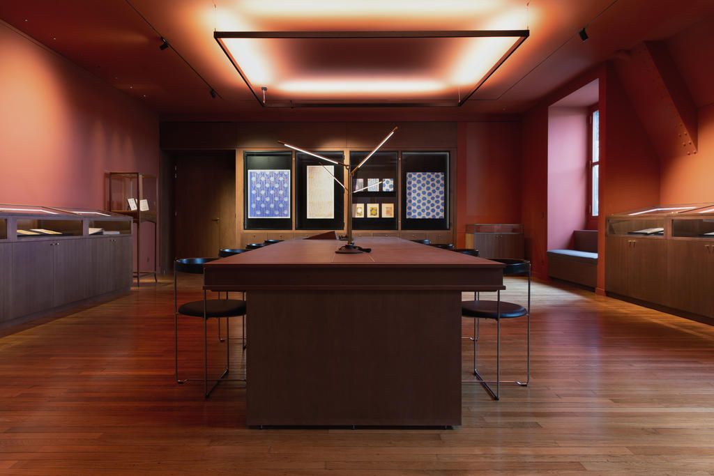 Le cabinet des Dessins, Papiers peints et Photographies au musée des Arts décoratifs.